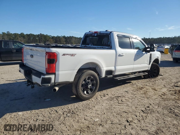 2024 Ford Super Duty F-250 SRW XL with VIN 1FT8W2BN4REC99532, listed as a Copart auction lot 86162634 with 21,261 mi miles and Clean Title. Bid and sale history available at carsss.com. Image 3.