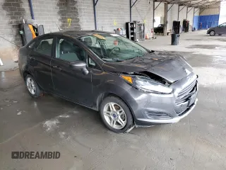 2017 Ford Fiesta SE z VIN 3FADP4BJ9HM165523, wystawiony jako Copart lot #70295532 z przebiegiem 91 318 mil mil oraz Szkoda całkowita • Salvage title. Historia ofert i sprzedaży dostępna na DreamBid. Obrazek 4.