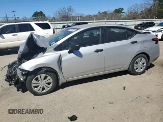 2022 Nissan Versa S with VIN 3N1CN8DV1NL835234, listed as a Copart auction lot 47379865 with 37,103 mi miles and Salvage title. Bid and sale history available at DreamBid. Image 1.