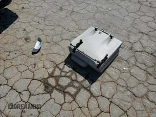 2013 Chevrolet Tahoe LT с VIN 1GNSCBE01DR158327, выставлен на аукционе Copart как лот 61760895 с пробегом 228 070 миль миль и Списание • Salvage title. История ставок и продаж доступна на DreamBid. Изображение 13.