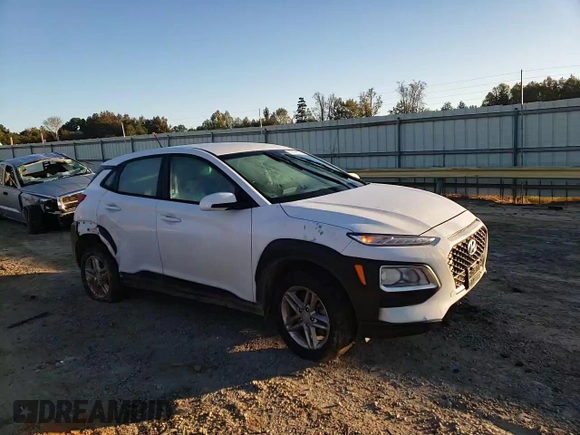 2021 Hyundai Kona SE z VIN KM8K1CAA8MU657962, wystawiony jako Copart lot #49320805 z przebiegiem 84 977 mil mil oraz Szkoda całkowita • Salvage title. Historia ofert i sprzedaży dostępna na DreamBid. Obrazek 11.