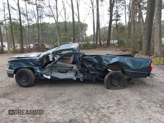 1995 Toyota T100 z VIN JT4VD11E8S0006805, wystawiony jako IAAI lot #41867368 z przebiegiem 261 130 mil mil oraz . Historia ofert i sprzedaży dostępna na DreamBid. Obrazek 15.