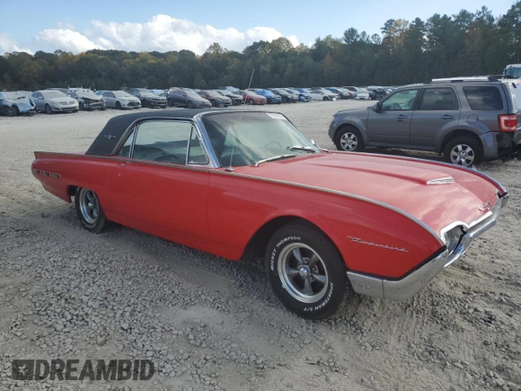 1962 Ford Thunderbird with VIN 2Y87Z133196, listed as a Copart auction lot 79568844 with 1,738 mi miles and Salvage Title. Bid and sale history available at DreamBid. Image 4.