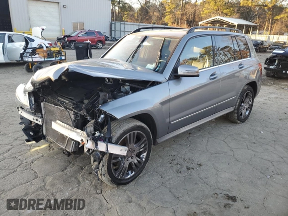 2015 Mercedes-Benz GLK 350 с VIN WDCGG8JB8FG343125, выставлен на аукционе Copart как лот 85372444 с пробегом 76 625 миль миль и Списание • Salvage title. История ставок и продаж доступна на DreamBid. Изображение 1.