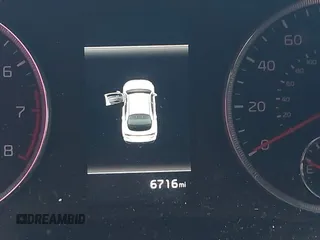 2024 Kia K5 GT-Line z VIN 5XXG64J29RG259036, wystawiony jako IAAI lot #40777274 z przebiegiem 6716 mil mil oraz . Historia ofert i sprzedaży dostępna na DreamBid. Obrazek 15.