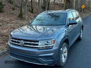 2018 Volkswagen Atlas Launch Edition с VIN 1V2HR2CA4JC512982, выставлен на аукционе Copart как лот 85989294 с пробегом 102 378 миль миль и Чистый • Clean title. История ставок и продаж доступна на DreamBid. Изображение 2.