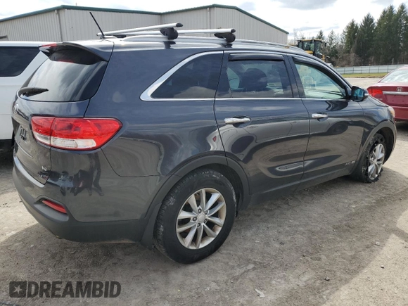 2018 Kia Sorento LX V6 with VIN 5XYPGDA53JG391720, listed as a Copart auction lot 51738865 with 58,610 mi miles and Salvage Title. Bid and sale history available at carsss.com. Image 3.