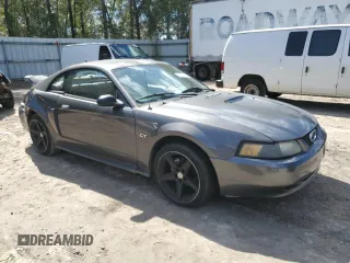 2003 Ford Mustang GT Deluxe with VIN 1FAFP42X73F352524, listed as a Copart auction lot 46752105 with 175,142 mi miles and Salvage Title. Bid and sale history available at carsss.com. Image 4.