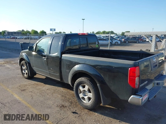 2005 Nissan Frontier LE with VIN 1N6AD06W45C433375, listed as a IAAI auction lot 42698259 with 194,304 mi miles and . Bid and sale history available at DreamBid. Image 3.