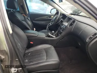2010 Infiniti EX z VIN JN1AJ0HP8AM701188, wystawiony jako Copart lot #49463925 z przebiegiem 83 807 mil mil oraz Szkoda całkowita • Salvage title. Historia ofert i sprzedaży dostępna na DreamBid. Obrazek 7.