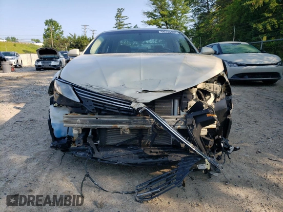 2015 Lincoln MKZ z VIN 3LN6L2JK4FR629312, wystawiony jako Copart lot #60230405 z przebiegiem 79 570 mil mil oraz Szkoda całkowita • Salvage title. Historia ofert i sprzedaży dostępna na DreamBid. Obrazek 5.
