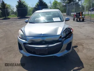 2012 Mazda 3 i Touring with VIN JM1BL1V85C1623374, listed as a IAAI auction lot 42106820 with 117,262 mi miles and . Bid and sale history available at carsss.com. Image 12.