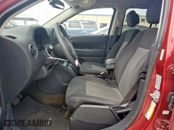 2016 Jeep Compass Sport z VIN 1C4NJCBA0GD743576, wystawiony jako Copart lot #55586915 z przebiegiem 106 709 mil mil oraz Szkoda całkowita • Salvage title. Historia ofert i sprzedaży dostępna na DreamBid. Obrazek 7.