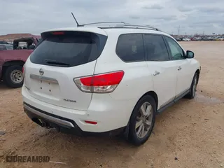 2013 Nissan Pathfinder SL with VIN 5N1AR2MN5DC668453, listed as a IAAI auction lot 41616759 with 188,915 mi miles. Bid and sale history available at carsss.com. Image 4.