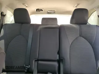2021 Toyota Highlander L with VIN 5TDBZRBH7MS153516, listed as a Copart auction lot 59328165 with 41,942 mi miles and Clean title. Bid and sale history available at DreamBid. Image 10.