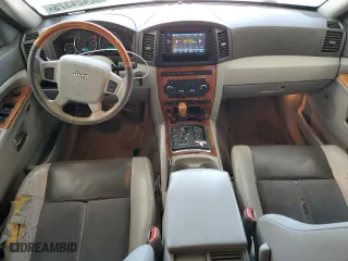 2007 Jeep Grand Cherokee Overland with VIN 1J8HR682X7C609308, listed as a Copart auction lot 52424375 with 204,412 mi miles and Clean Title. Bid and sale history available at carsss.com. Image 8.