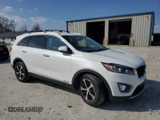 2016 Kia Sorento EX with VIN 5XYPHDA54GG152781, listed as a Copart auction lot 47652535 with 176,736 mi miles and Salvage Title. Bid and sale history available at carsss.com. Image 4.
