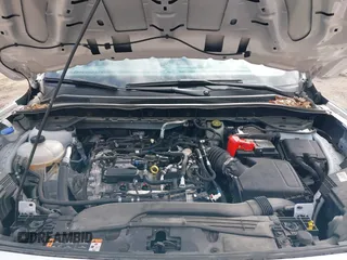 2021 Ford Escape SE z VIN 1FMCU0G60MUB22668, wystawiony jako IAAI lot #42213083 z przebiegiem 25 159 mil mil oraz . Historia ofert i sprzedaży dostępna na DreamBid. Obrazek 10.