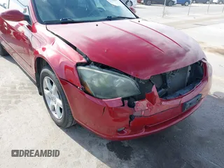 2006 Nissan Altima 2.5 with VIN 1N4AL11D06N321024, listed as a IAAI auction lot 41733825 with 115,493 mi miles. Bid and sale history available at carsss.com. Image 6.