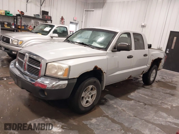 2005 Dodge Dakota SLT with VIN 1D7HW48N85S271477, listed as a IAAI auction lot 42096429 with 170,055 mi miles and . Bid and sale history available at DreamBid. Image 19.