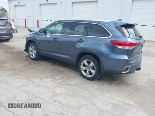 2019 Toyota Highlander Limited with VIN 5TDDZRFH6KS930266, listed as a IAAI auction lot 42046481 with 139,865 mi miles and . Bid and sale history available at DreamBid. Image 3.