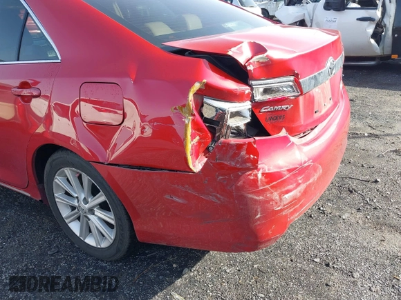 2013 Toyota Camry L with VIN 4T4BF1FKXDR328726, listed as a IAAI auction lot 41450326 with 178,641 mi miles. Bid and sale history available at carsss.com. Image 6.