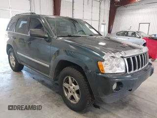 2005 Jeep Grand Cherokee Limited with VIN 1J4HR58205C531534, listed as a IAAI auction lot 41981415 with 210,187 mi miles. Bid and sale history available at carsss.com. Image 1.