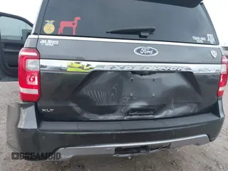 2019 Ford Expedition XLT with VIN 1FMJU1HT7KEA11849, listed as a IAAI auction lot 41727959 with 133,975 mi miles. Bid and sale history available at carsss.com. Image 19.
