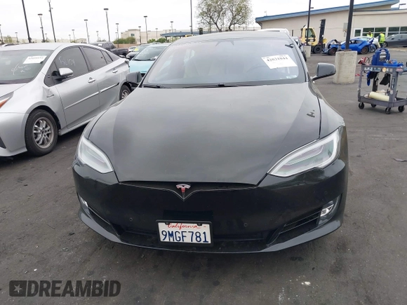 2020 Tesla Model S Long Range с VIN 5YJSA1E23LF390913, выставлен на аукционе IAAI как лот 42031044 с пробегом 93 403 миль миль и . История ставок и продаж доступна на DreamBid. Изображение 10.