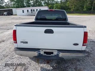 2001 Ford F-150 XL z VIN 1FTRX17WX1NA20036, wystawiony jako IAAI lot #42231600 z przebiegiem 181 549 mil mil oraz . Historia ofert i sprzedaży dostępna na DreamBid. Obrazek 16.
