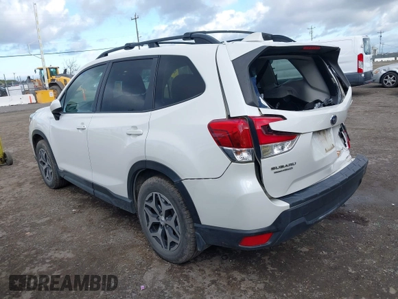 2021 Subaru Forester Premium with VIN JF2SKAJC8MH510932, listed as a IAAI auction lot 38412558 with 57,763 mi miles and . Bid and sale history available at DreamBid. Image 3.