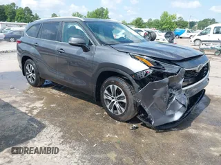 2023 Toyota Highlander L с VIN 5TDKDRBH5PS013127, выставлен на аукционе IAAI как лот 42381060 с пробегом 37 001 миль миль и . История ставок и продаж доступна на DreamBid. Изображение 1.