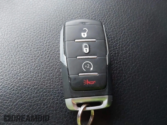 2021 Ram 1500 Big Horn с VIN 1C6SRFBT4MN727666, выставлен на аукционе IAAI как лот 41052455 с пробегом 46 236 миль миль и . История ставок и продаж доступна на DreamBid. Изображение 11.