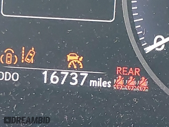 2024 Lexus RX 350 with VIN 2T2BAMCA8RC052539, listed as a IAAI auction lot 42177219 with 16,737 mi miles and . Bid and sale history available at DreamBid. Image 15.