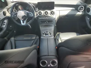 2019 Mercedes-Benz C 300 with VIN 55SWF8DB6KU296308, listed as a Copart auction lot 59987475 with 52,187 mi miles and Salvage title. Bid and sale history available at DreamBid. Image 8.