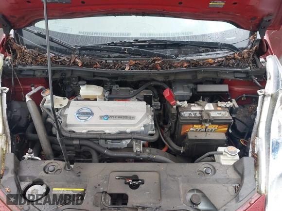 2011 Nissan LEAF SL-e with VIN JN1AZ0CP1BT004338, listed as a IAAI auction lot 41577941 with 89,415 mi miles. Bid and sale history available at carsss.com. Image 10.