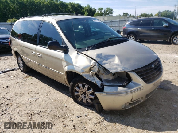 2005 Chrysler Town & Country Touring with VIN 2C4GP54L15R171414, listed as a Copart auction lot 50311912 with 209,689 mi miles and Non Repairable. Bid and sale history available at carsss.com. Image 1.