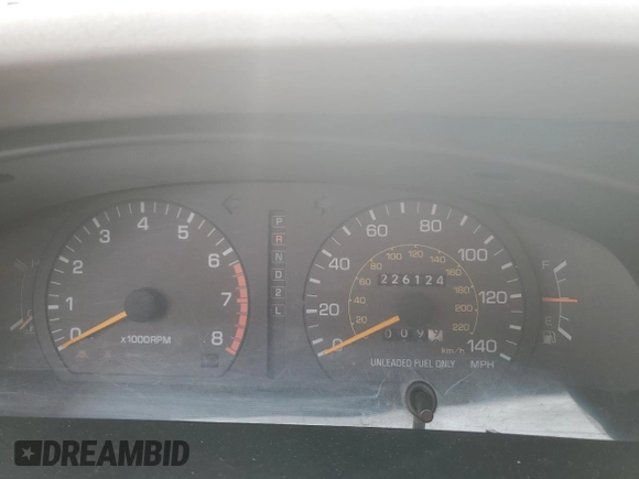 1994 Toyota Camry z VIN 4T1SK12W5RU365849, wystawiony jako Copart lot #44363565 z przebiegiem 226 124 mil mil oraz Szkoda całkowita • Salvage title. Historia ofert i sprzedaży dostępna na DreamBid. Obrazek 9.