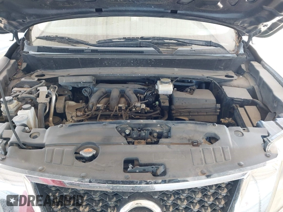 2014 Nissan Pathfinder SV with VIN 5N1AR2MN0EC732139, listed as a IAAI auction lot 41684984 with 125,590 mi miles and . Bid and sale history available at DreamBid. Image 10.