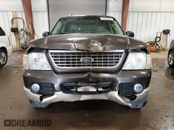 2005 Ford Explorer Eddie Bauer with VIN 1FMDU74KX5UB21804, listed as a Copart auction lot 71235234 with 235,788 mi miles and Clean title. Bid and sale history available at DreamBid. Image 5.