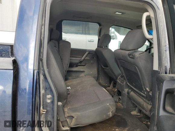 2010 Nissan Titan SE with VIN 1N6BA0EDXAN318890, listed as a Copart auction lot 43797075 with 260,208 mi miles and Salvage Title. Bid and sale history available at DreamBid. Image 10.