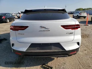 2020 Jaguar I-Pace HSE z VIN SADHD2S11L1F79739, wystawiony jako Copart lot #65553233 z przebiegiem 12 710 mil mil oraz . Historia ofert i sprzedaży dostępna na DreamBid. Obrazek 6.