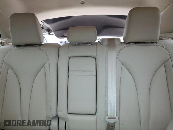 2019 Lincoln MKC Standard with VIN 5LMCJ1D98KUL37318, listed as a Copart auction lot 81398564 with 35,929 mi miles and Salvage Title. Bid and sale history available at DreamBid. Image 10.