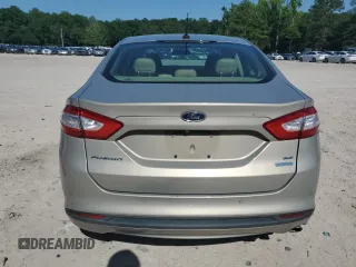 2015 Ford Fusion SE z VIN 3FA6P0HD7FR176586, wystawiony jako Copart lot #57523525 z przebiegiem 126 950 mil mil oraz Szkoda całkowita • Salvage title. Historia ofert i sprzedaży dostępna na DreamBid. Obrazek 6.