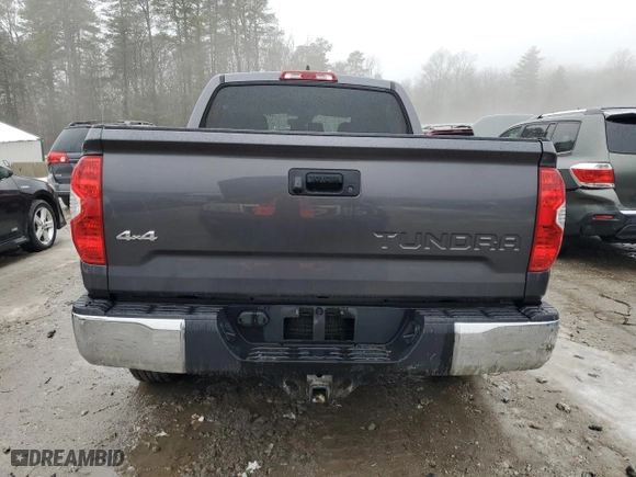 2020 Toyota Tundra 4WD SR5 with VIN 5TFDY5F19LX899332, listed as a Copart auction lot 46111005 with 85,055 mi miles and Salvage Title. Bid and sale history available at carsss.com. Image 6.