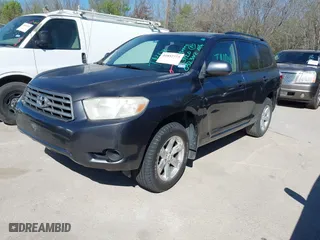 2008 Toyota Highlander with VIN JTEDS41A282032342, listed as a IAAI auction lot 41852773 with 264,510 mi miles. Bid and sale history available at carsss.com. Image 2.