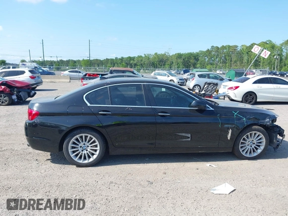 2013 BMW 5 Series 535i with VIN WBAFR7C55DC822262, listed as a IAAI auction lot 42136544 with 111,541 mi miles and . Bid and sale history available at DreamBid. Image 13.