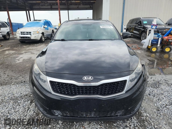 2013 Kia Optima EX z VIN 5XXGN4A79DG162815, wystawiony jako Copart lot #59282275 z przebiegiem 163 920 mil mil oraz Szkoda całkowita • Salvage title. Historia ofert i sprzedaży dostępna na DreamBid. Obrazek 5.
