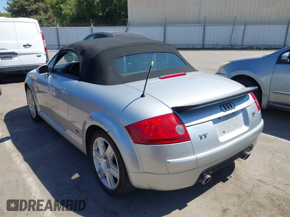 2005 Audi TT with VIN TRUUF28N551003303, listed as a IAAI auction lot 42697103 with 179,087 mi miles and . Bid and sale history available at DreamBid. Image 3.