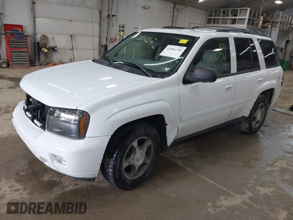 2008 Chevrolet TrailBlazer LT with VIN 1GNET13M482164814, listed as a IAAI auction lot 42086796 with 58,173 mi miles and . Bid and sale history available at DreamBid. Image 17.